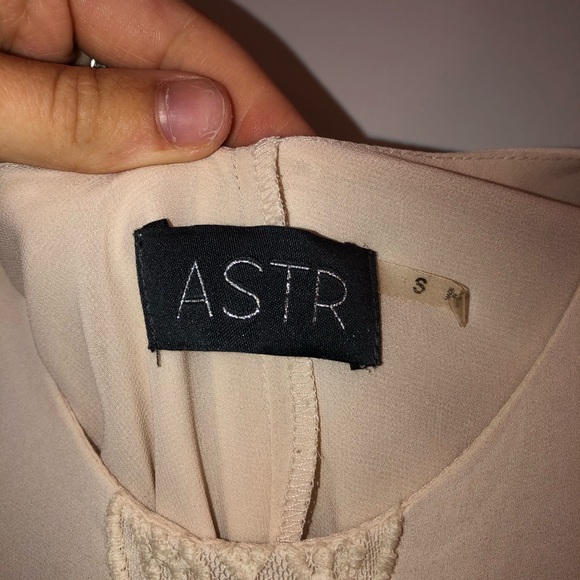 Beige Shift dress - Picture 3 of 3